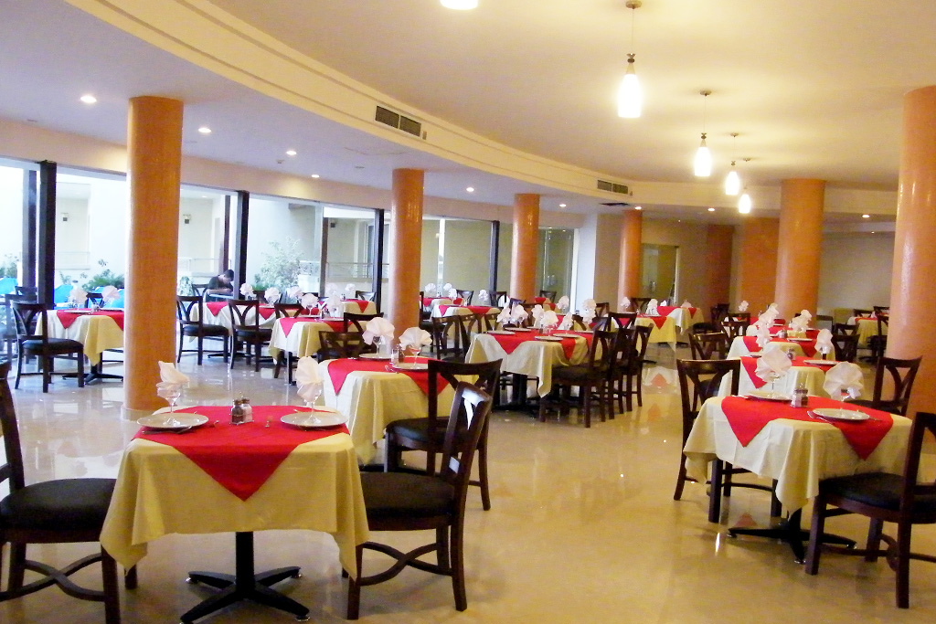 Smart club Magic Beach Hotel 4*, Séjour Egypte, Hurghada par Ôvoyages Smart club Magic Beach Hotel 4*, Séjour Egypte, Hurghada par Ôvoyages