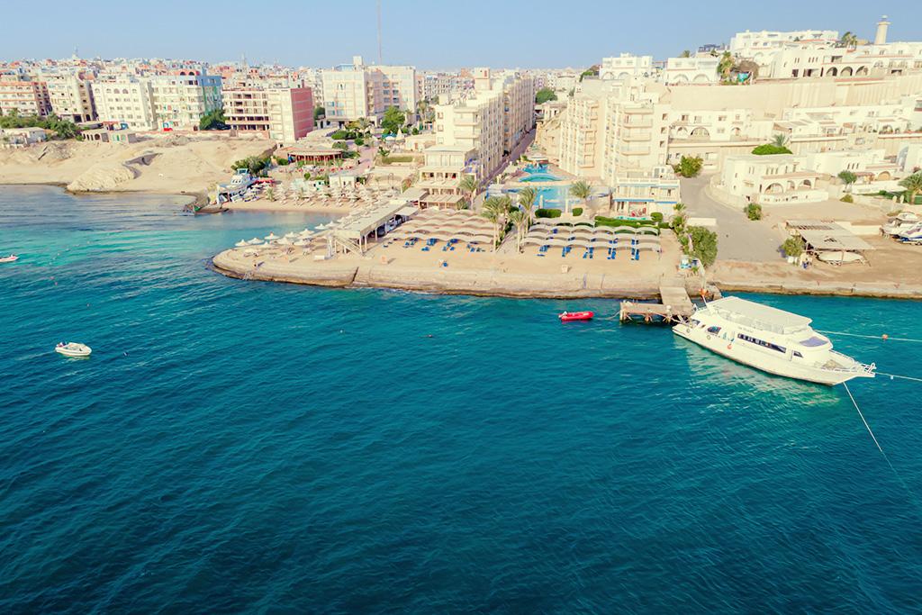 Sphinx Aqua Park Beach Resort 4*