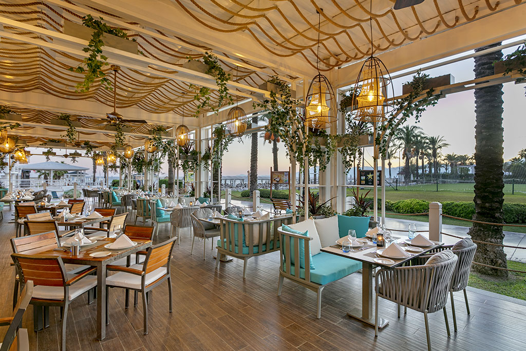 Hôtel Titanic De Luxe Lara 5*, Séjour Turquie, Antalya par Ôvoyages