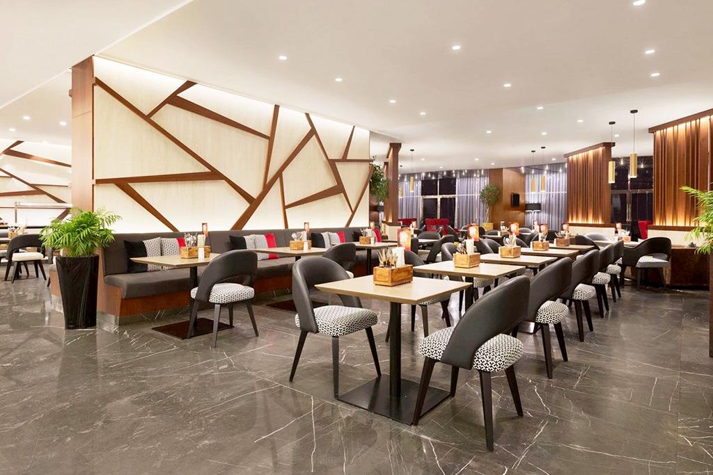 Grand Prix Formule 1 Abu Dhabi - Tryp by Wyndham 4*, Séjour Emirats Arabes Unis, Dubaï par Ôvoyages Grand Prix Formule 1 Abu Dhabi - Tryp by Wyndham 4*, Séjour Emirats Arabes Unis, Dubaï par Ôvoyages