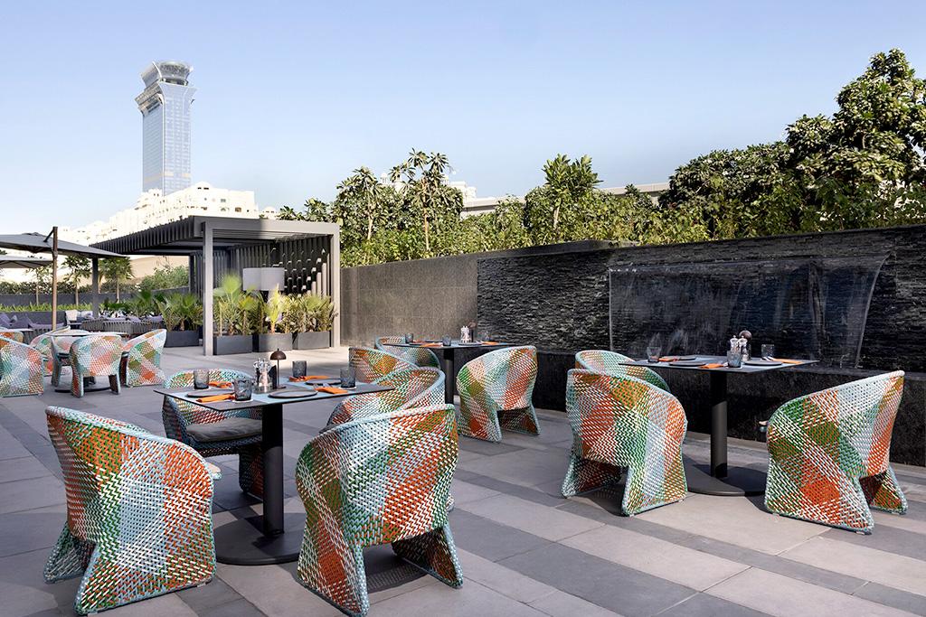 Hôtel Tumbi Dubai The Palm, Tapestry Collection by Hilton 4*, Séjour Emirats Arabes Unis, Dubaï par Ôvoyages Hôtel Tumbi Dubai The Palm, Tapestry Collection by Hilton 4*, Séjour Emirats Arabes Unis, Dubaï par Ôvoyages