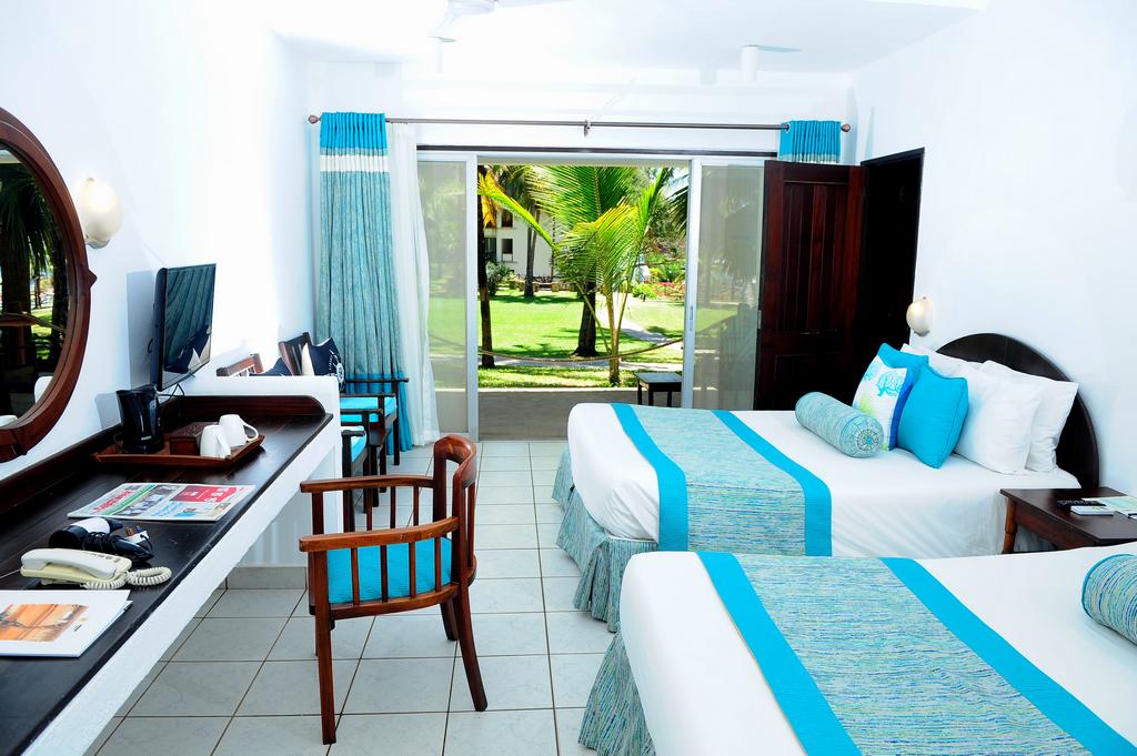 Kenya - Hôtel Voyager Beach Resort 4* + Safari 1N