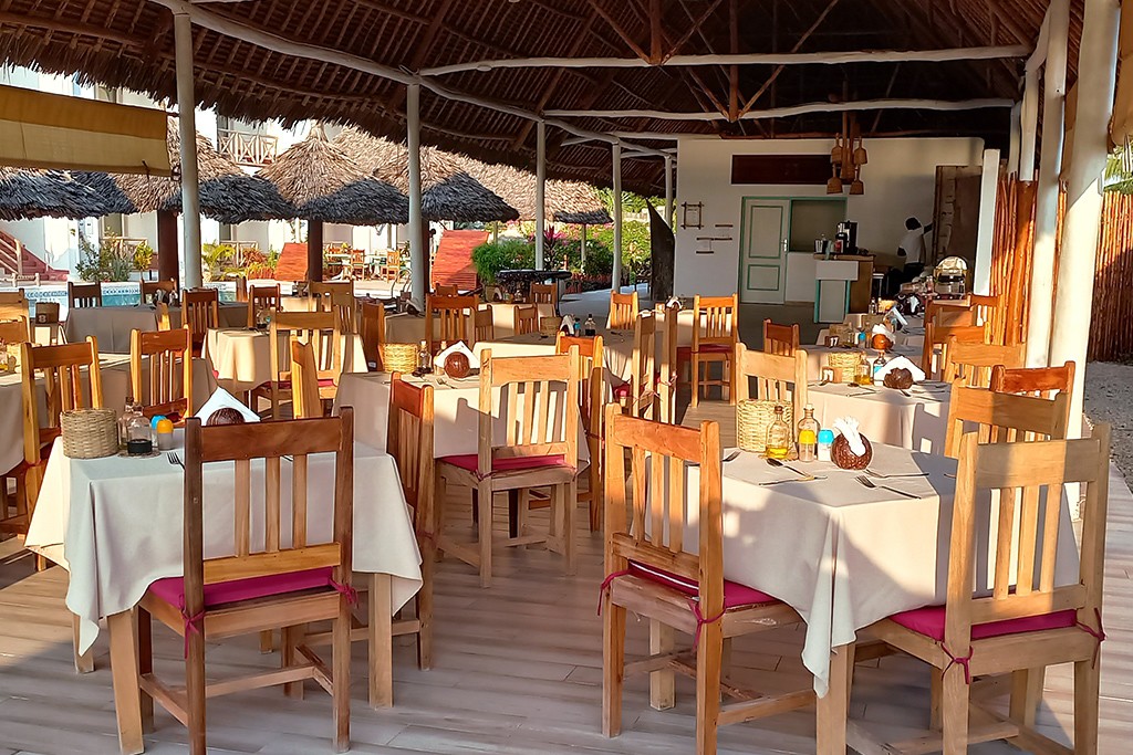Tanzanie - Zanzibar - Hôtel AHG Sun Bay Mlilile 4* by Ôvoyages + Safari 1 nuit