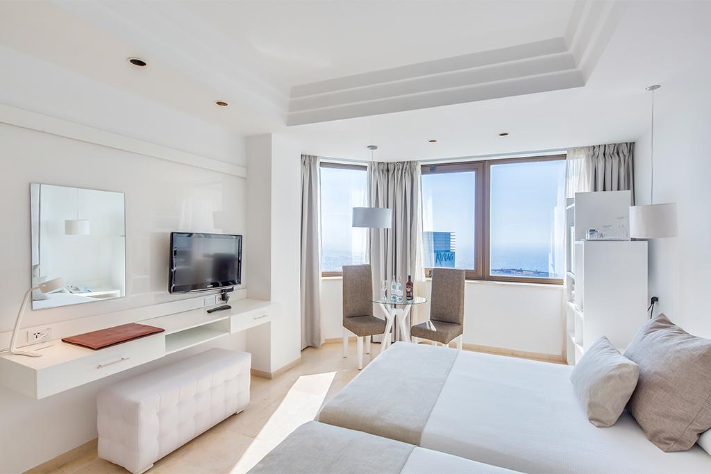 Combiné Melia Cohiba 5* & Melia Internacional Varadero 5*, Combiné Cuba par Ôvoyages Combiné Melia Cohiba 5* & Melia Internacional Varadero 5*, Combiné Cuba par Ôvoyages