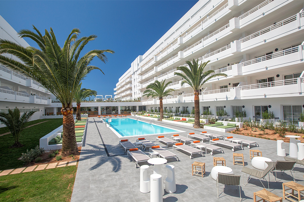 Hôtel HM Martinique 4*, Séjour Espagne & ses îles, Baléares, Majorque par Ôvoyages Hôtel HM Martinique 4*, Séjour Espagne & ses îles, Baléares, Majorque par Ôvoyages