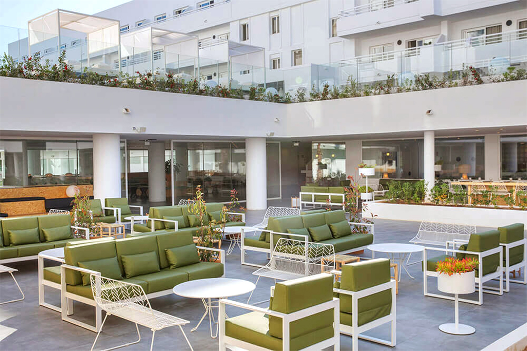 Hôtel HM Martinique 4*, Séjour Espagne & ses îles, Baléares, Majorque par Ôvoyages Hôtel HM Martinique 4*, Séjour Espagne & ses îles, Baléares, Majorque par Ôvoyages