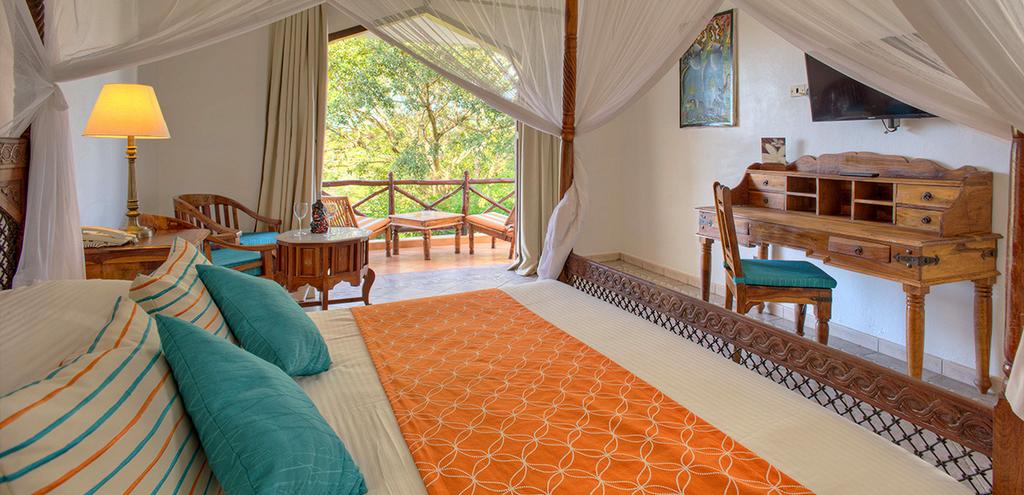 Ôclub Select BlueBay Beach Resort & Spa 5* + Safari 1Nuit, Séjour Tanzanie, Zanzibar par Ôvoyages Ôclub Select BlueBay Beach Resort & Spa 5* + Safari 1Nuit, Séjour Tanzanie, Zanzibar par Ôvoyages